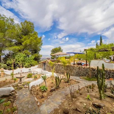 Cubo's Casa Maracai