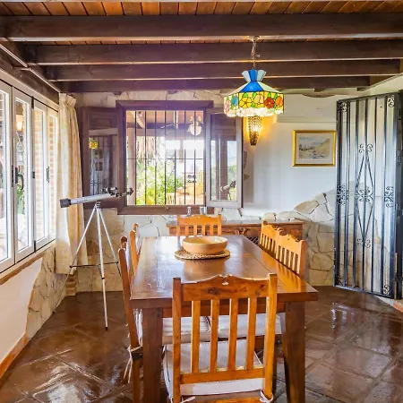 Cubo's Casa Maracai Villa *