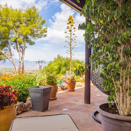 Cubo's Casa Maracai